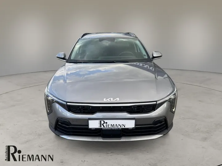 Kia K4