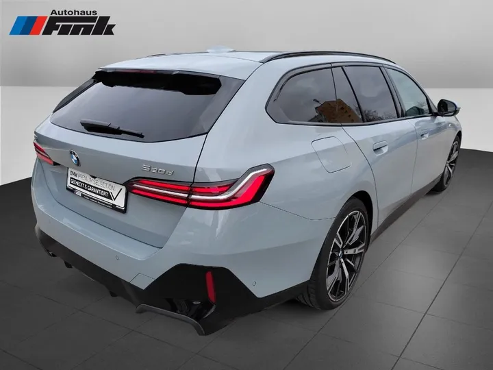 BMW 520