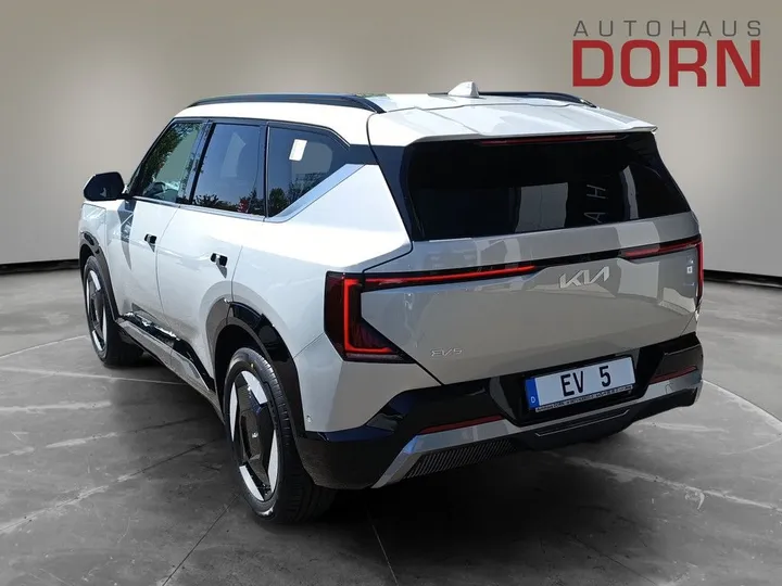 Kia EV5