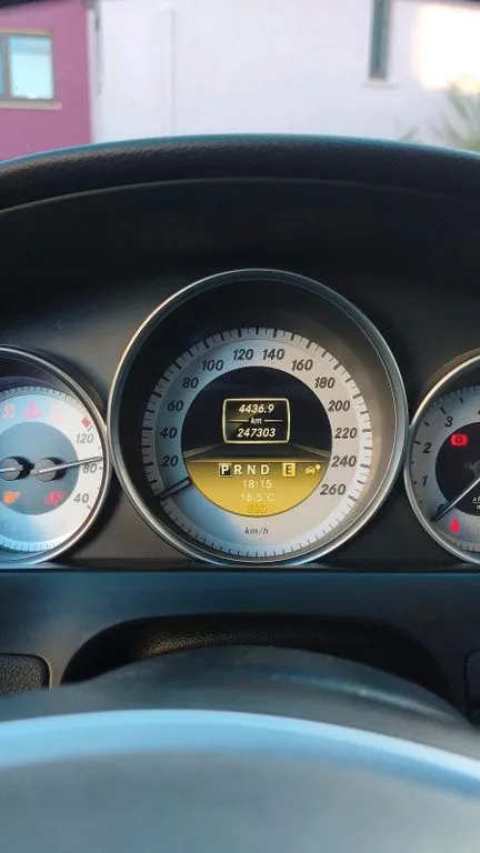 Mercedes-Benz C 250