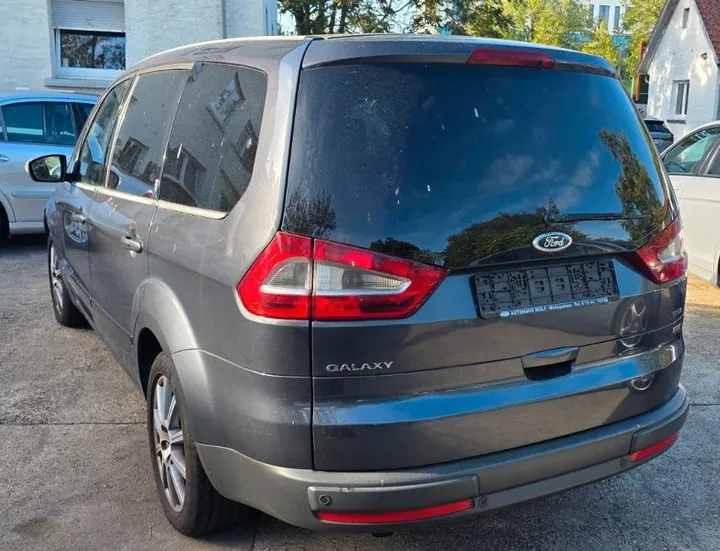 Ford Galaxy
