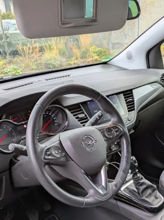 Opel Crossland (X)