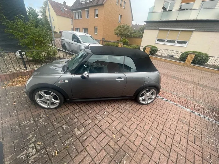 MINI Cooper S Cabrio