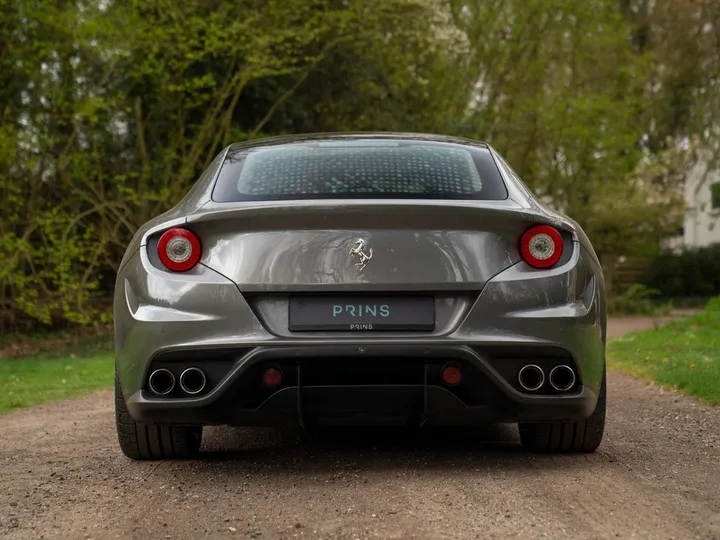 Ferrari FF