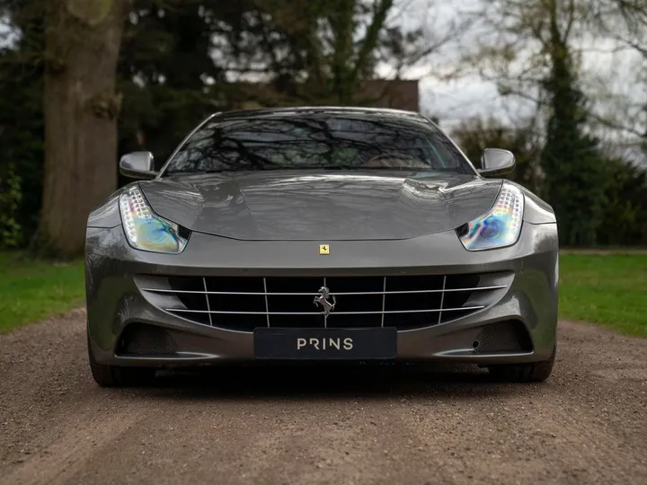 Ferrari FF