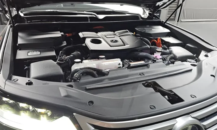 Lexus LX