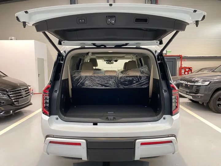 Nissan Armada
