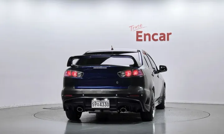 Mitsubishi Lancer