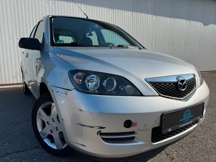 Mazda 2