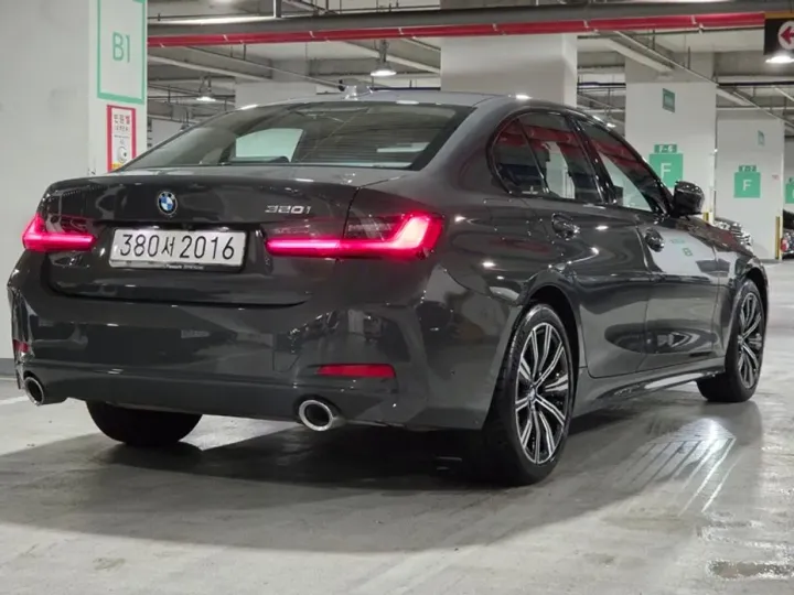 BMW 3-Series