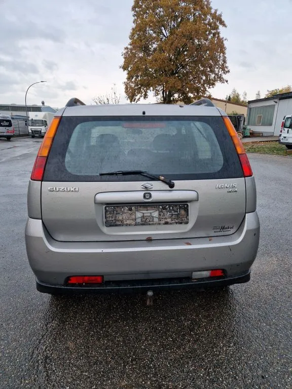 Suzuki Ignis