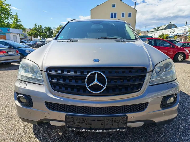 Mercedes-Benz ML 280