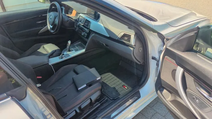 BMW 330 Gran Turismo