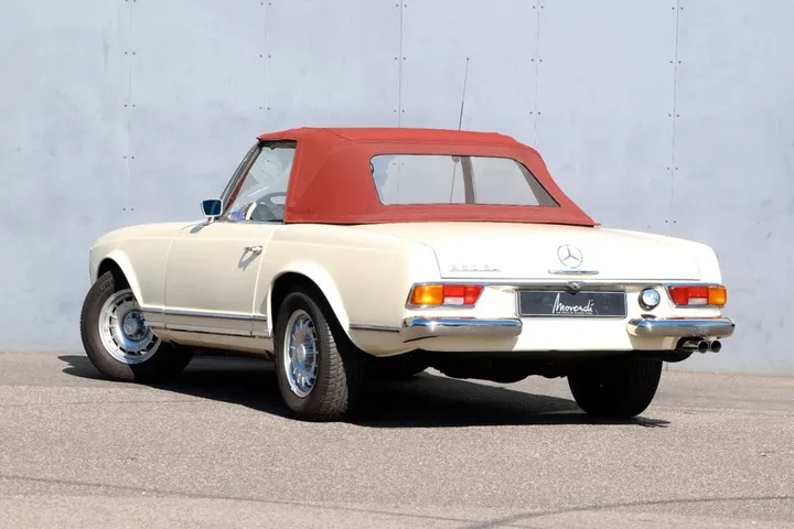 Mercedes-Benz 280