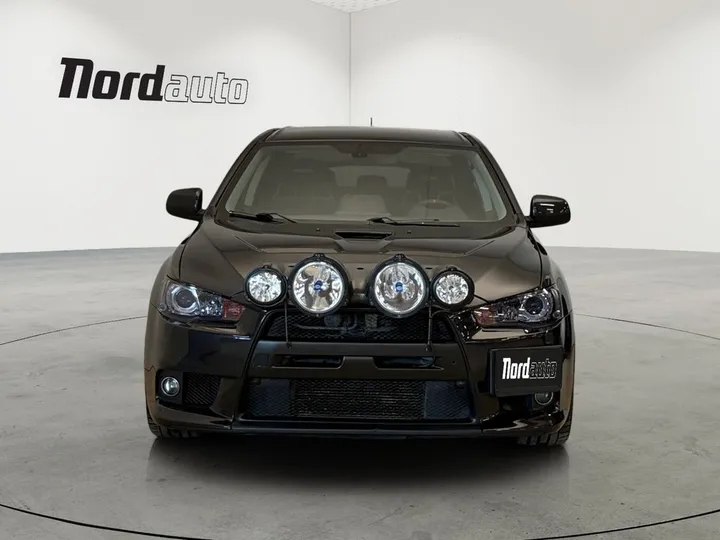 Mitsubishi Lancer