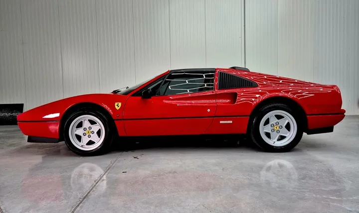 Ferrari 328