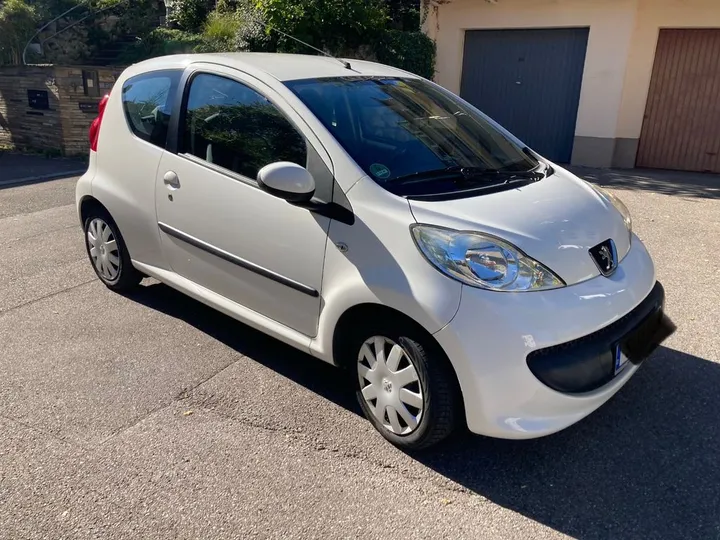 Peugeot 107
