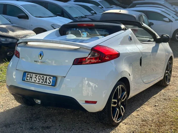 Renault Wind