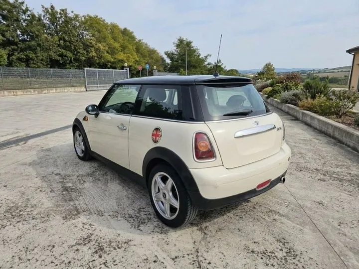 MINI Cooper D