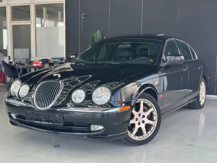 Jaguar S-Type