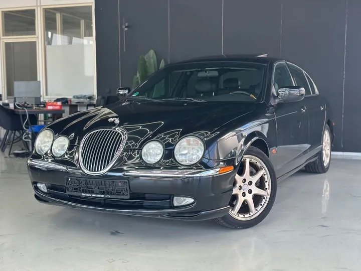 Jaguar S-Type