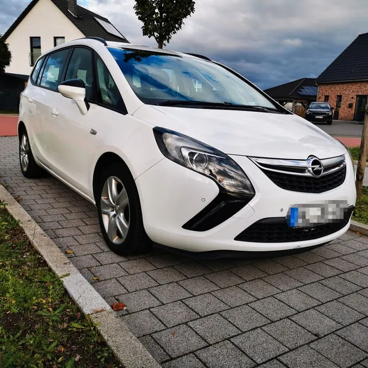 Opel Zafira Tourer