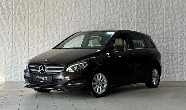 Mercedes-Benz B 220
