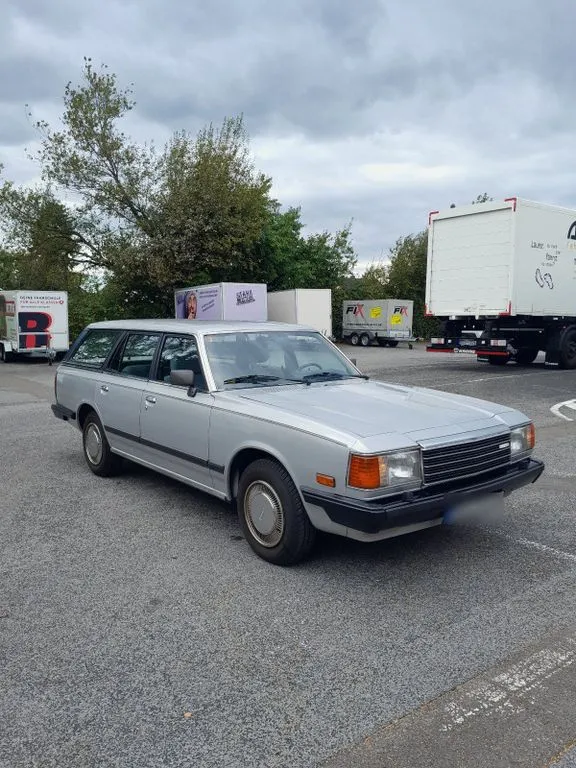 Mazda 929