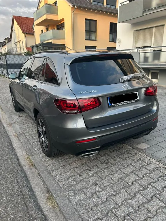 Mercedes-Benz GLC 200
