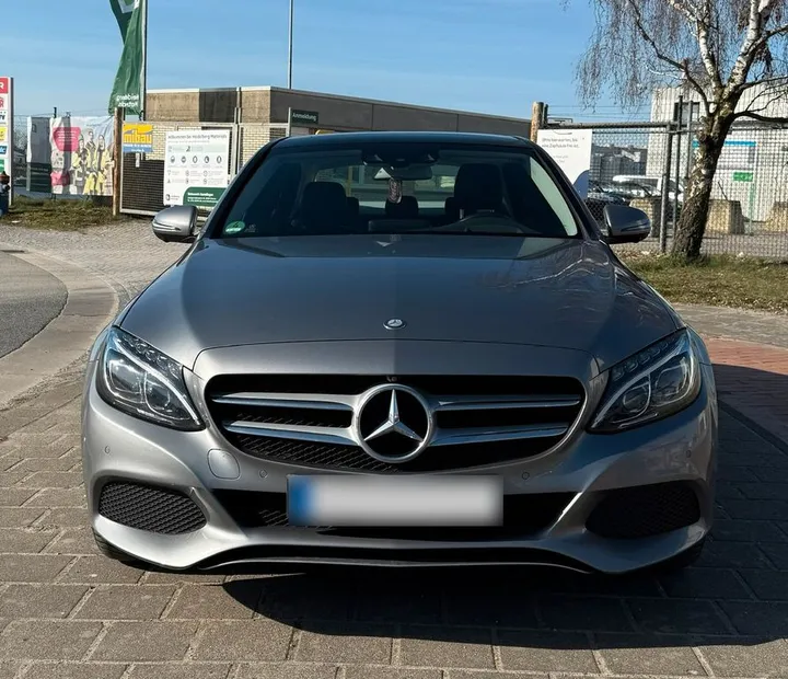 Mercedes-Benz C 400