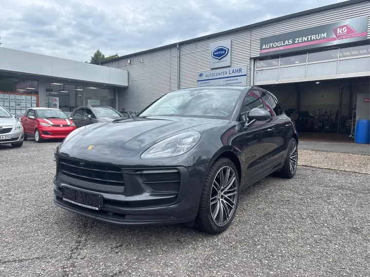 Porsche Macan