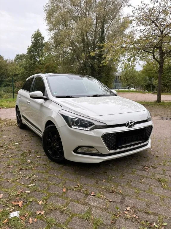 Hyundai i20