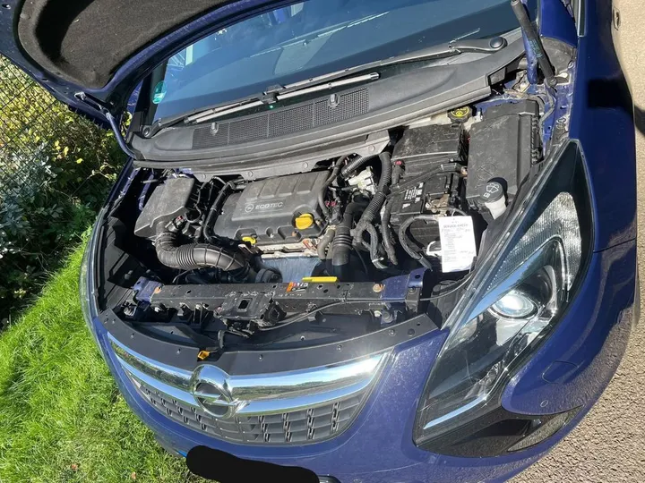 Opel Zafira Tourer