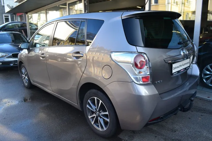 Toyota Verso