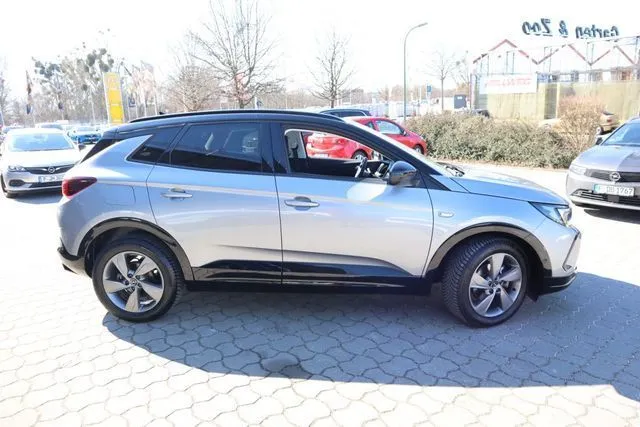 Opel Grandland (X)