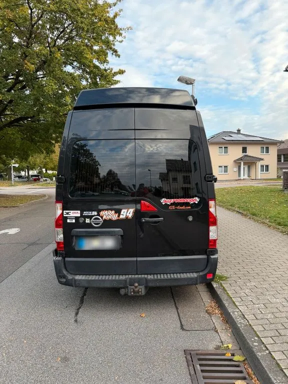 Nissan NV400