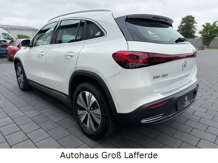 Mercedes-Benz EQA