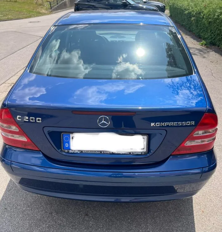 Mercedes-Benz C 200