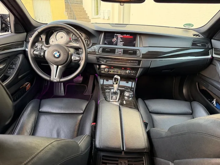 BMW 530