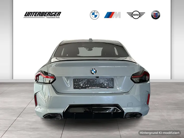 BMW M240i