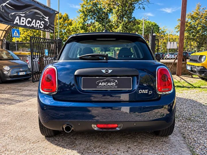 MINI One D