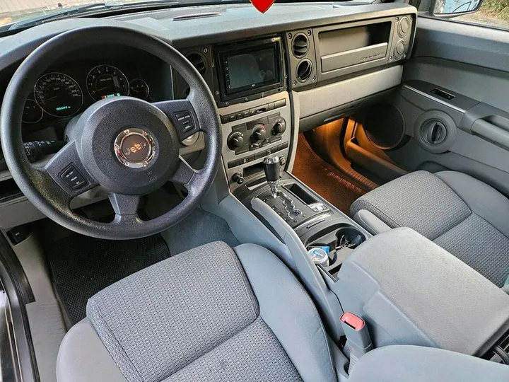Jeep Commander