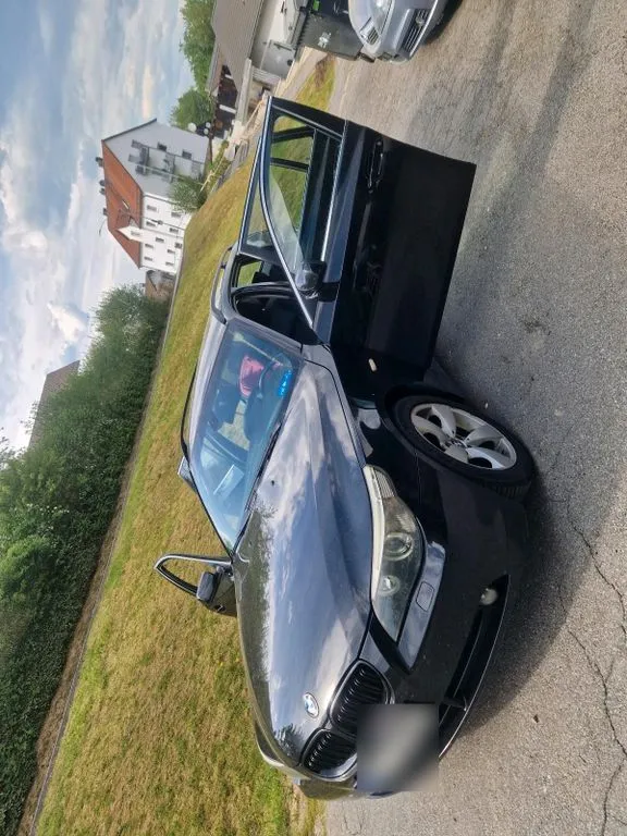 BMW 525
