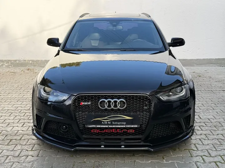 Audi RS4