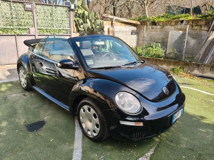 Volkswagen New Beetle