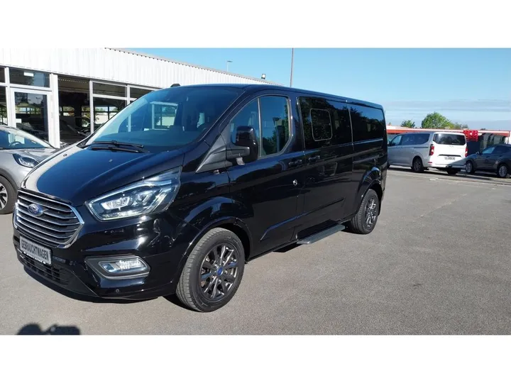 Ford Tourneo Custom