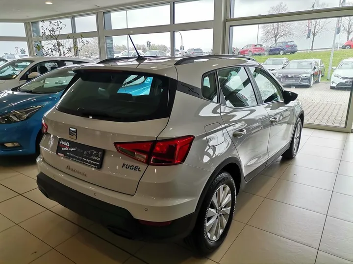 Seat Arona