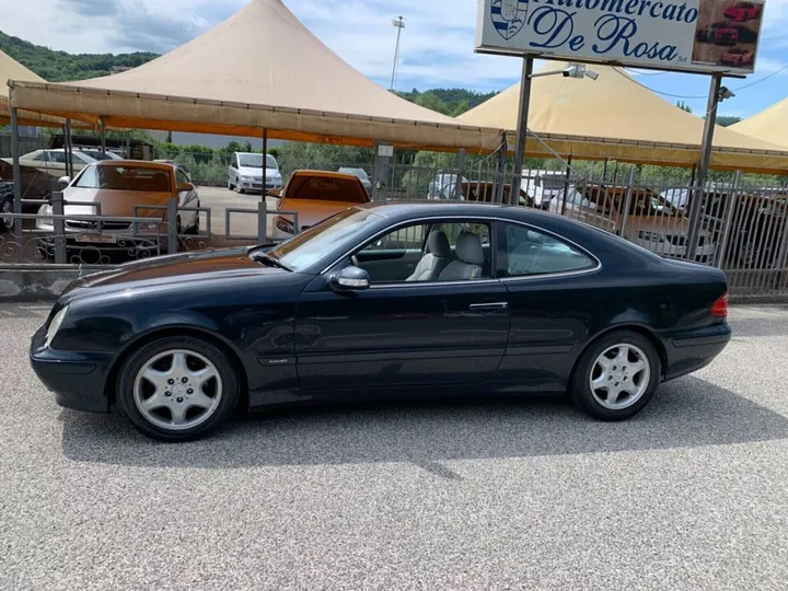 Mercedes-Benz CLK 200
