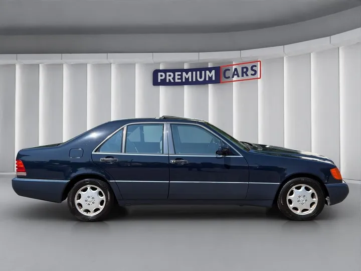 Mercedes-Benz S 400