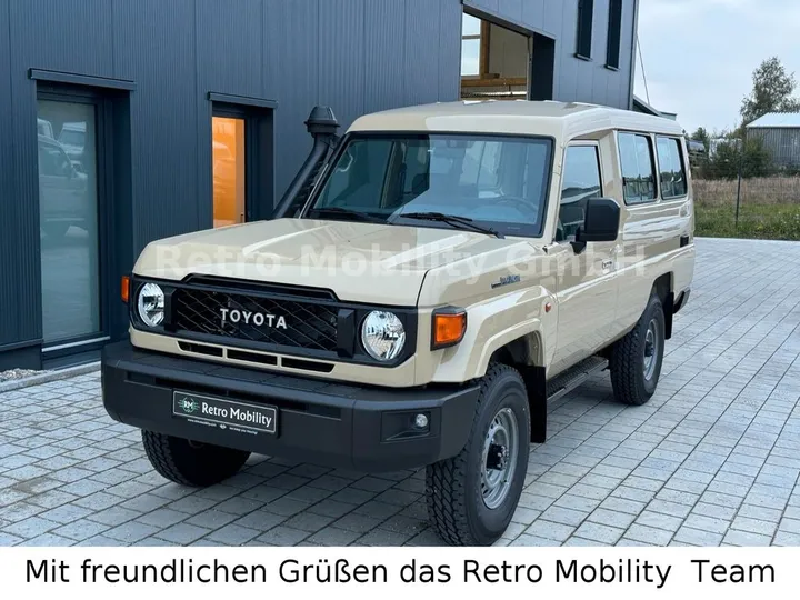 Toyota Land Cruiser